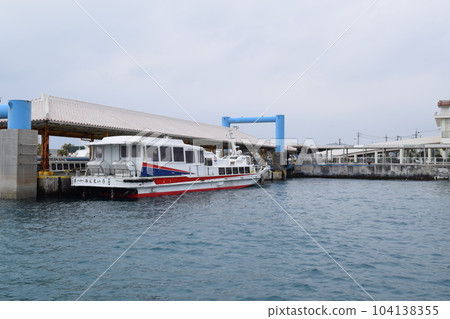 遊覽沖繩石垣島的偏遠島嶼 104138355