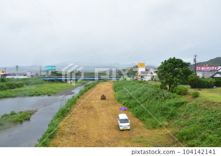 Rainy Hisatsu Orange Railway, train window scenery from Sendai Station to Satsuma Okawa Station (2022) Rainy Hisatsu Orange Railway, train window scenery from Sendai Station to Satsuma Okawa Station (2022) 104142141