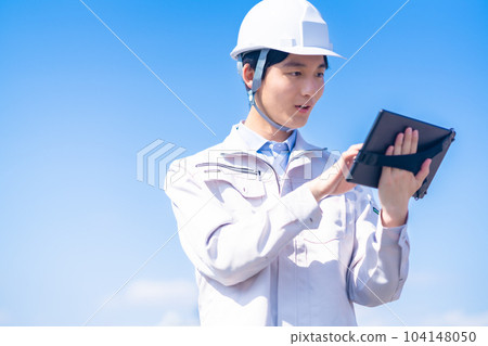 Engineers who improved their business with solutions Engineers who improved their business with solutions 104148050