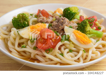 A Taste of Summer: Chilled Udon Noodles A Taste of Summer: Chilled Udon Noodles 104148227