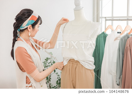 時裝、服裝、造型師、店員、測量衣服的時裝設計師 104148676