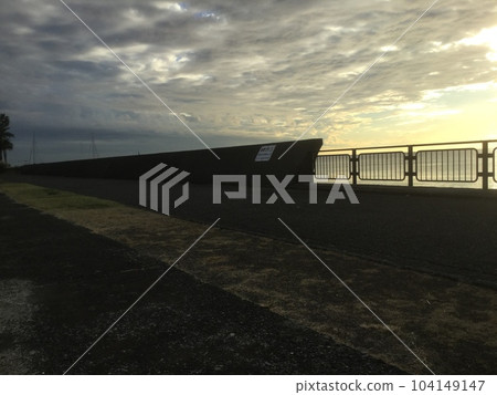 從長廊看到的天空 從長廊看到的天空 104149147