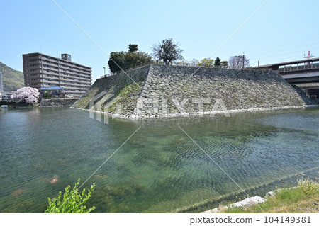 Bingo "Mihara Castle" stone wall and its surroundings 104149381