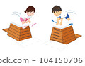 體育課上玩跳箱的孩子 104150706