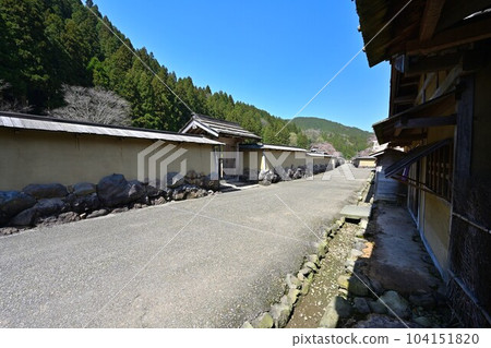 Echizen Province ``Ichijodani Castle'' Yoshikage Asakura's castle landscape of a restored townhouse Echizen Province ``Ichijodani Castle'' Yoshikage Asakura's castle landscape of a restored townhouse 104151820