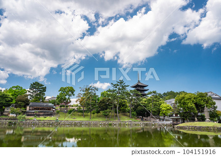 Sarusawa池塘和興福寺五層塔 104151916