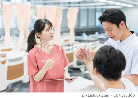 doctor teaching newcomers 104155300