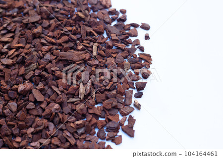 Pine bark is an ingredient for cultivation. Beneficial to the soil and plants. Pine bark is an ingredient for cultivation. Beneficial to the soil and plants. 104164461