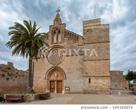 Sant Jaume cathedral in Alcudia, Roman Catholic church, Alcudia. Balearic Islands Spain. Sant Jaume cathedral in Alcudia, Roman Catholic church, Alcudia. Balearic Islands Spain. 104168854