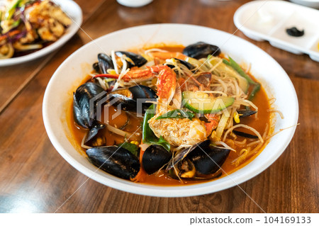 Chow Mein Korean Food Cuisine jjamppong jjambbong noodles 짬뽕 チャンポン Chow Mein Korean Food Cuisine jjamppong jjambbong noodles 짬뽕 チャンポン 104169133