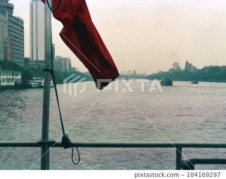 中國 1989 廣州 坐船看珠江 膠片掃描 104169297