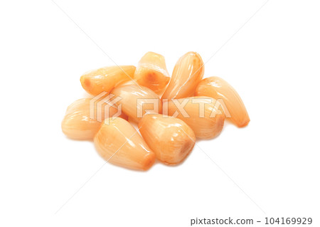 Rakkyo tamari pickles [white background/clipping] 104169929