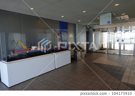 Yokohama Skywalk 104173910