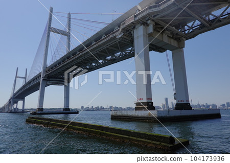Yokohama Bay Bridge 104173936