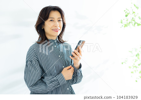 50歲的女性 104183929