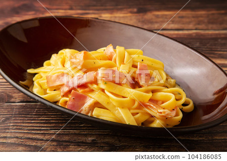 卡博納拉 104186085