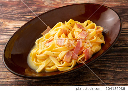 卡博納拉 104186086