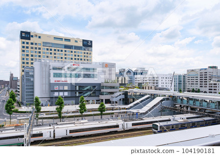 Utsunomiya Station East Exit Area: Complex facility and townscape in redeveloped area seen from JR conventional line platform Utsunomiya City, Tochigi Prefecture Utsunomiya Station East Exit Area: Complex facility and townscape in redeveloped area seen from JR conventional line platform Utsunomiya City, Tochigi Prefecture 104190181
