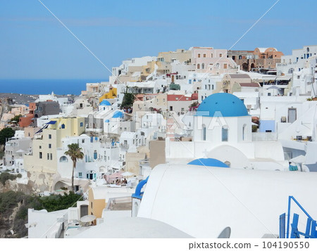 Beautiful scenery of Oia, Santorini Beautiful scenery of Oia, Santorini 104190550