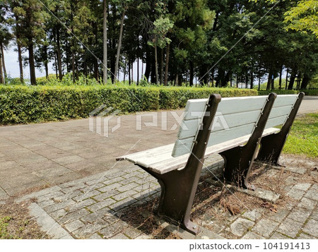 Park bench Park bench 104191413