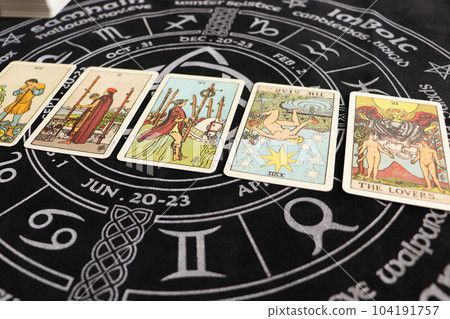 tarot cards 104191757