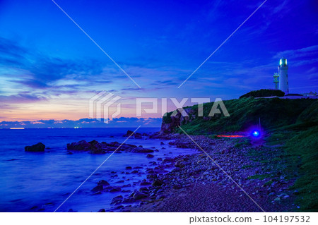 (Choshi City, Chiba Prefecture) Inubosaki Lighthouse Dawn 104197532