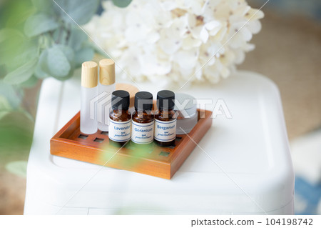  Aroma oil 104198742