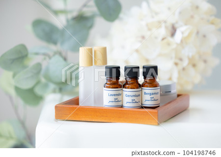  芳香油 104198746