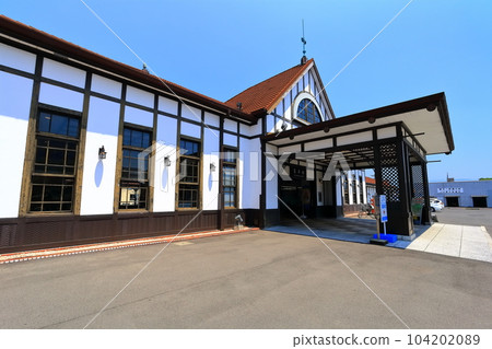 [Kagawa Prefecture] Sunny weather (JR Kotohira Station) 104202089
