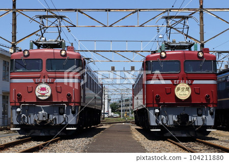 Expo Liner and Yume Kukan 104211880