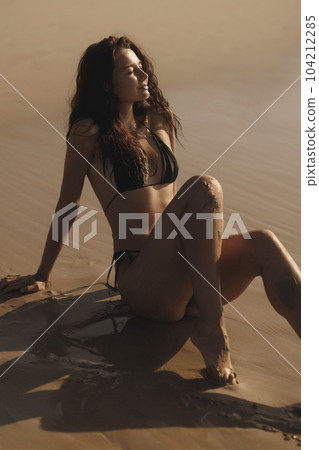 Sexy Bikini Beach Vacation Woman on the Beach in Freedom Feeling Sexy Bikini Beach Vacation Woman on the Beach in Freedom Feeling 104212285