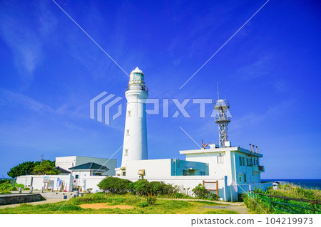 (Chiba Prefecture) Inubosaki lighthouse under clear weather 104219973
