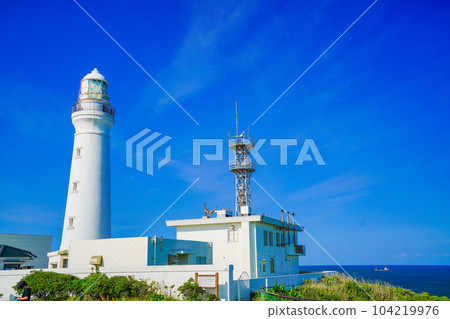 (Chiba Prefecture) Inubosaki lighthouse under clear weather 104219976