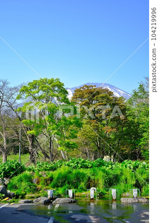 Scenery of "spring water of Mt. Yotei" in Makkari Village, Hokkaido Scenery of "spring water of Mt. Yotei" in Makkari Village, Hokkaido 104219996