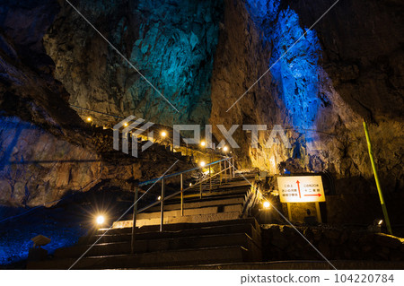 Tokyo Okutama Natural Artistic Beauty Hibara Limestone Cave Tokyo Okutama Natural Artistic Beauty Hibara Limestone Cave 104220784