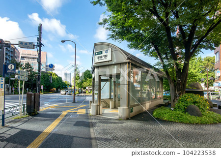 東京都港區西新橋都營地鐵三田線禦成門站 104223538