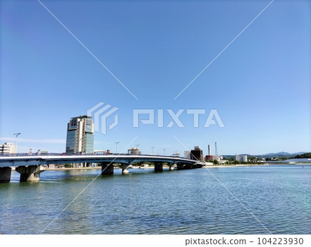 View of Shinjiko Bridge from Matsue City Hall 104223930