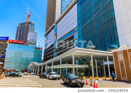 Yokohama City, Kanagawa Prefecture Cityscape of Yokohama Station West Exit Taxi Stand Yokohama City, Kanagawa Prefecture Cityscape of Yokohama Station West Exit Taxi Stand 104224054