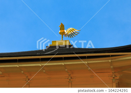 World Heritage Kyoto Temple Kinkakuji (Rokuonji) 104224291