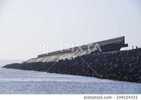 從海上看北防波堤圓頂 104224331
