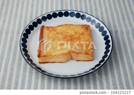 french toast bread table french toast bread table 104225227