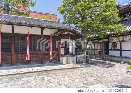 Kenninji sub-temple, Zenkyoan (Marishitendo), Sanko Itokutendo, Arakuma Daigongendo Kenninji sub-temple, Zenkyoan (Marishitendo), Sanko Itokutendo, Arakuma Daigongendo 104226341