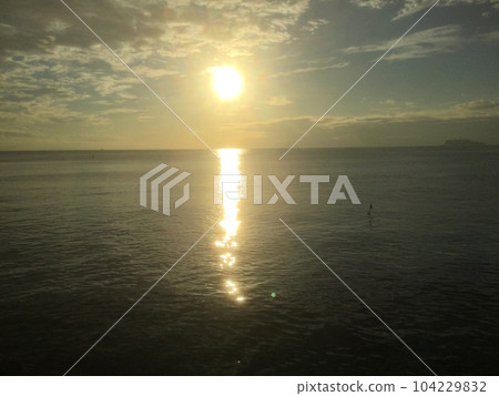 海上日落 海上日落 104229832