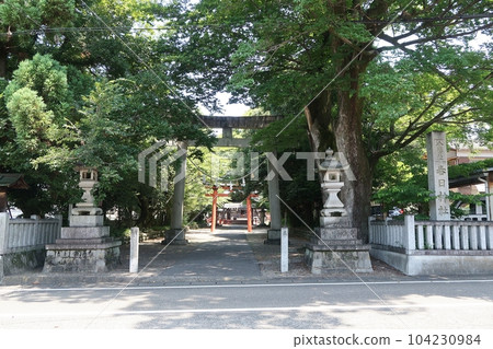 關市春日神社南鳥居 關市春日神社南鳥居 104230984