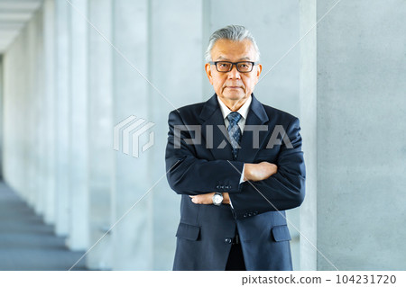 Business Senior President 104231720