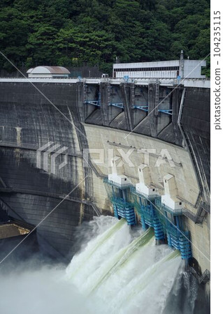 large amount of water resources large amount of water resources 104235115