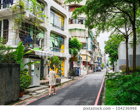 台北：赤峰街，獨特的裝修店聚集地 104236998