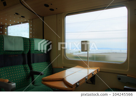 特急“由布院之森”包廂席（JR九州機波72系） 104245566