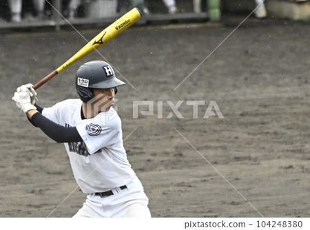 high school baseball  104248380