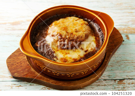 Hamburger curry doria Hamburger curry doria 104251320